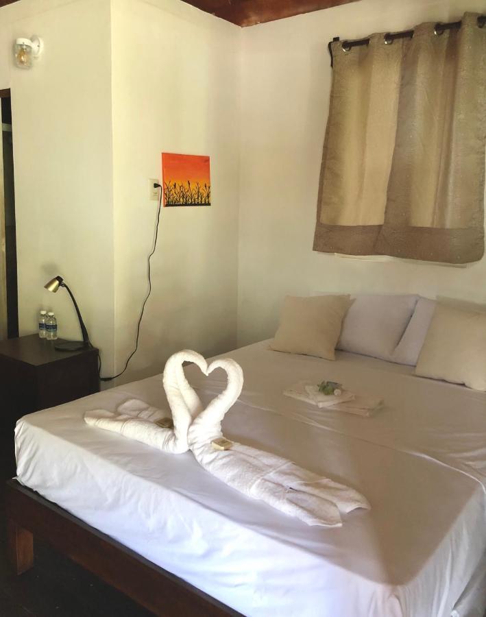 Papitos Bacalar Hotel And Marina Extérieur photo